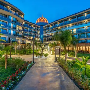Otel Arnor De Luxe & Side